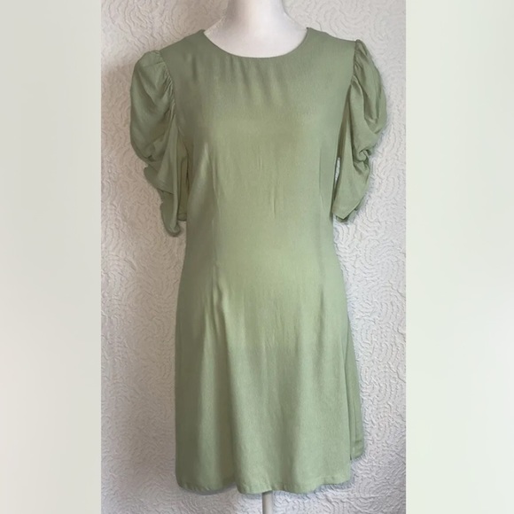 BILLIE The Label Revolve Helena Mini Dress Women’s Sage Green Puff Sleeves - Picture 2 of 16